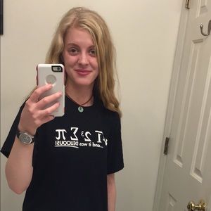 Meet your Posher, Rebecca